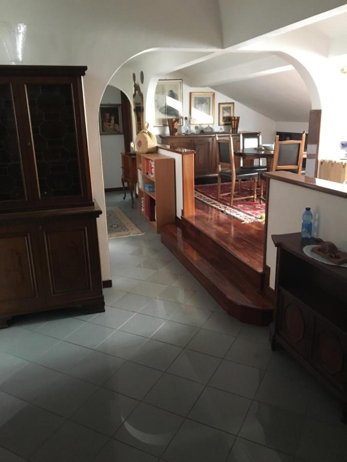 Il Nido Del Gabbiano Apartment Savona Bagian luar foto