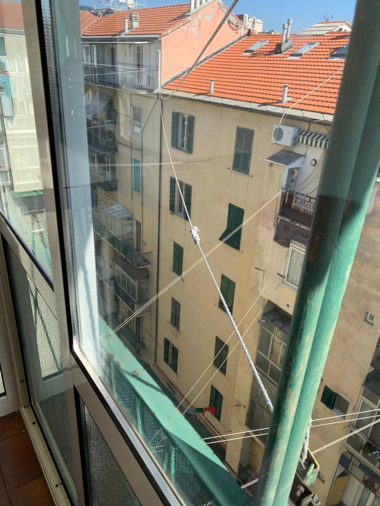 Il Nido Del Gabbiano Apartment Savona Bagian luar foto